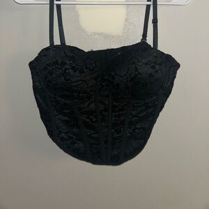 Chic Black Lace Bustier